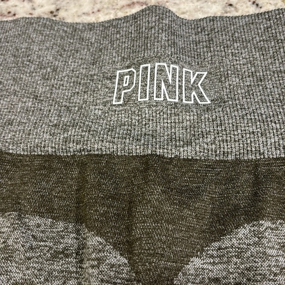 Victoria Secret PINK seamless leggings olive green sz Medium - Picture 5 of 8